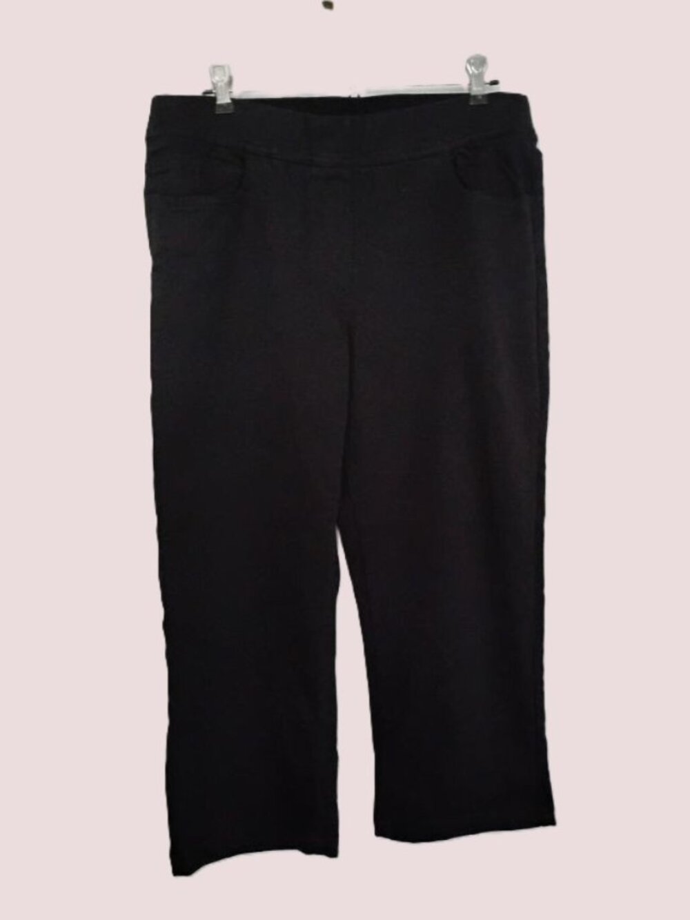 Style & Co. - Crop Capri Pull=on Pants - Black Size M - see note